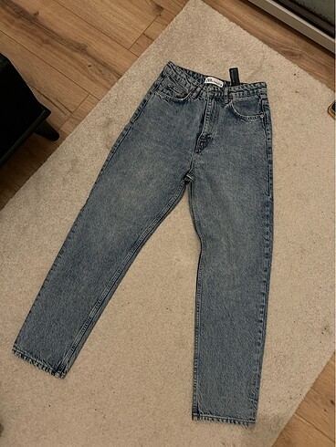 Mom jeans