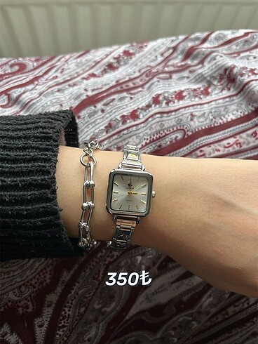 Charmlı Saat