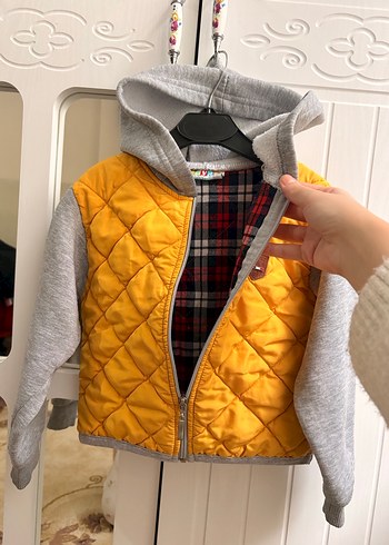 Kapüşonlu Sarı Gri Erkek Çocuk Mont - Görsel 5