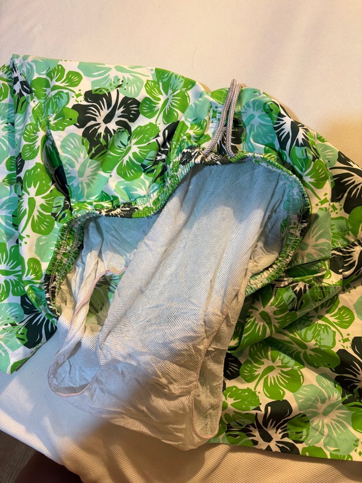 Yeşil Renkli Erkek Deniz Şortu - Görsel 4