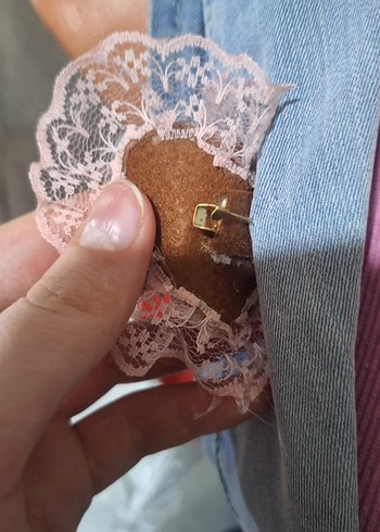 Hello kittyli gyaru dantelli broş - Görsel 2