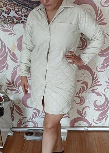 Beyaz Elani Kapitone Mont / Ceket - Görsel 3