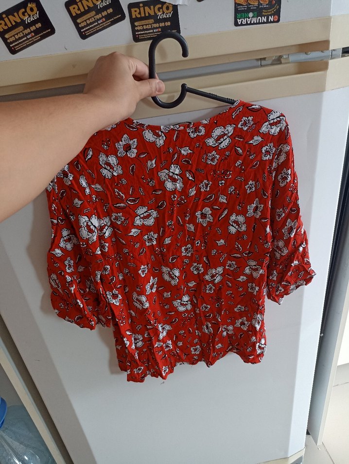 Kırmızı Bohem V Yaka Kısa Kollu Bluz - Görsel 2