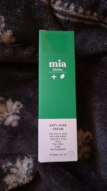 Mia klinika anti akne krem 