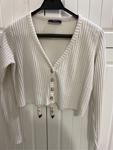Bershka crop hırka