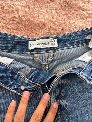 l Beden Stradivarius D93 şehir boy şort