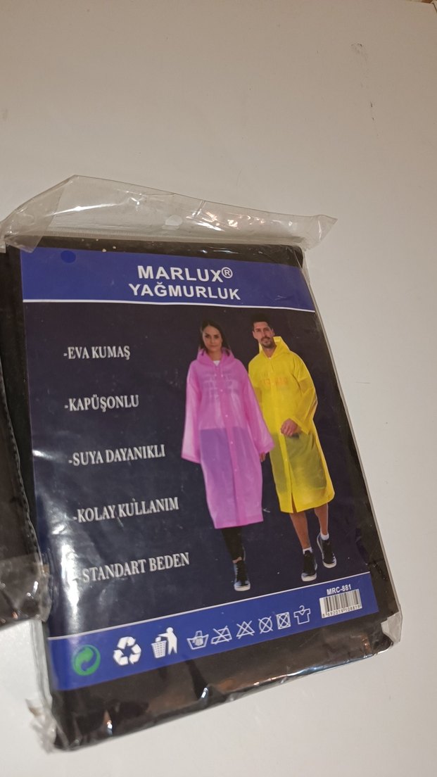 siyah Kapüşonlu Midi Yağmurluk - Görsel 3