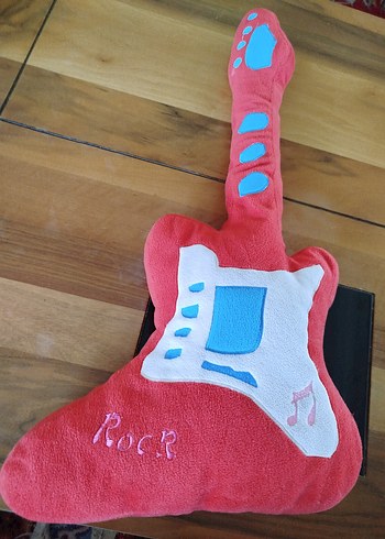 Peluş Yastık Gitar