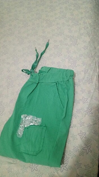 s Beden Yazlık bir pantolon rahat