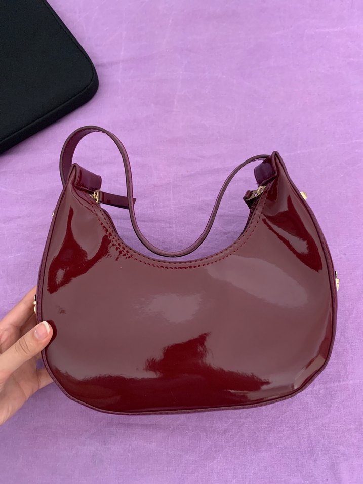 Parlak Bordo Deri Kadın Çantası - Görsel 2
