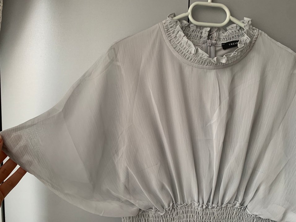 Gri elbise - Görsel 3