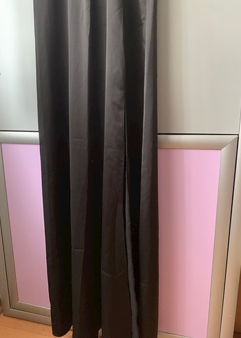 Siyah V Yakalı Uzun Kadın Elbise - Görsel 3