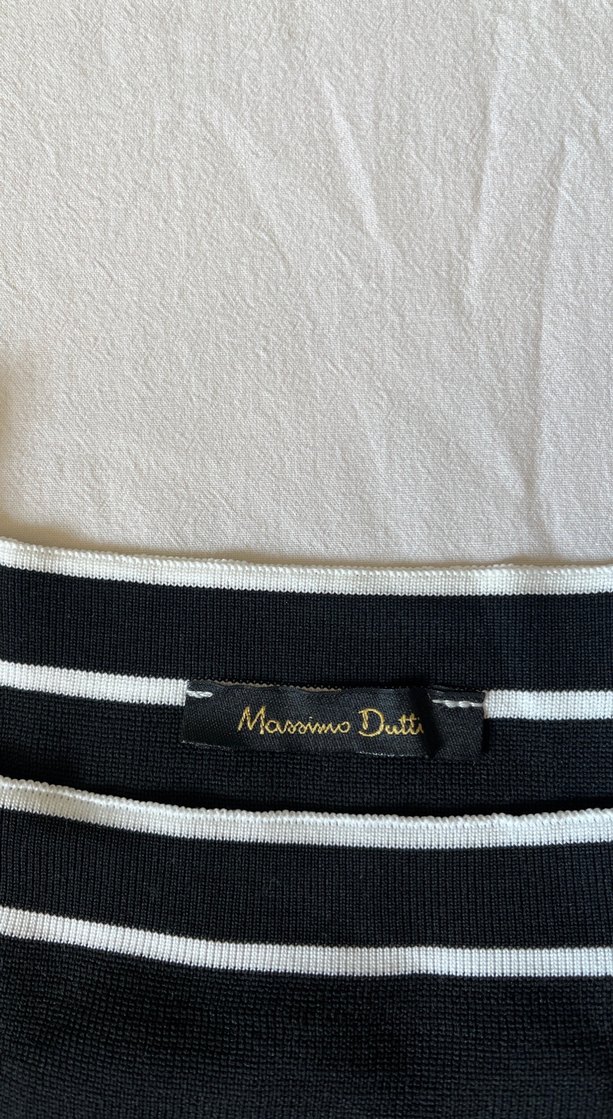 Siyah Kadın Atlet, Kayık Yaka, Dar Kesim - Görsel 3