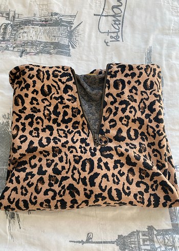 Kapüşonlu Leopar Desenli Kadın Ceket - Görsel 2