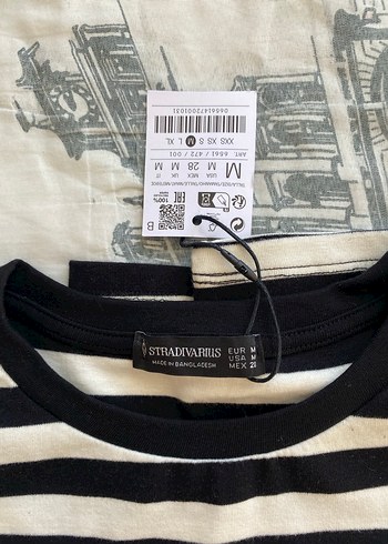 Kız Çocuk Siyah Beyaz Çizgili Pamuklu Tişört - Görsel 4