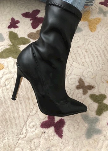 Diğer Siyah Süet Stiletto Topuklu Kadın Bot