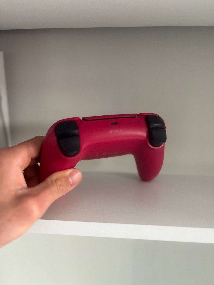 Kırmızı PlayStation 5 DualSense Kablosuz Kontrolcü - Görsel 2