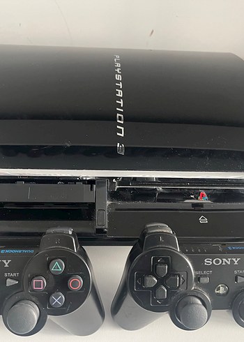 Sony PlayStation 3 Oyun Konsolu ve 2 Kontrol Cihazı - Görsel 3