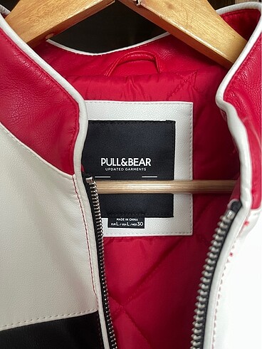 l Beden Pull&Bear deri oversize ceket