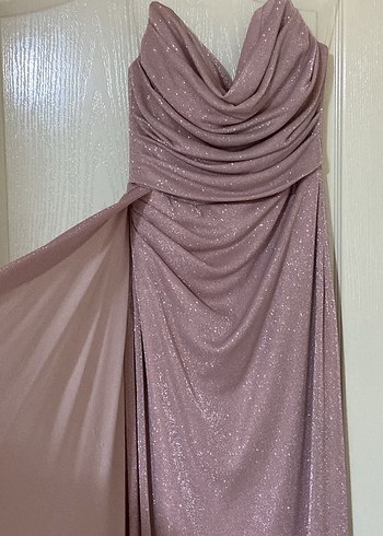 Pudra Rengi Simli Straplez Uzun Abiye - Görsel 3