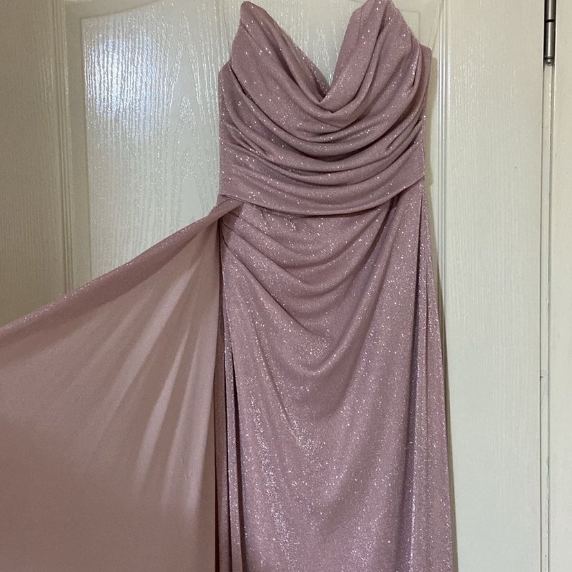 Pudra Rengi Simli Straplez Uzun Abiye - Görsel 3