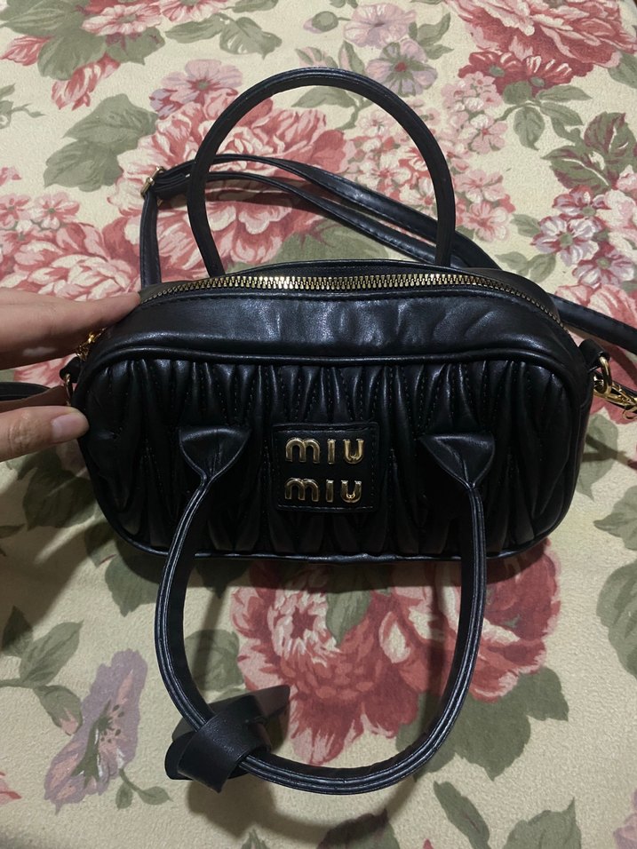 Miu Miu Siyah Deri Kadın Çanta - Görsel 2