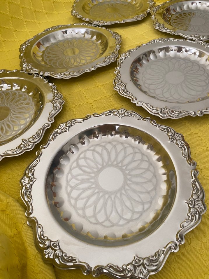 Altı Parlak Altın Renkli Dekoratif Tabak - Görsel 3