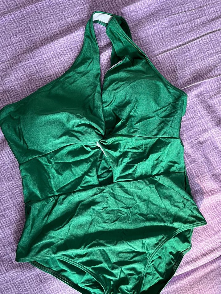 Drapeli Parlak Yeşil Kadın Mayo - Görsel 2