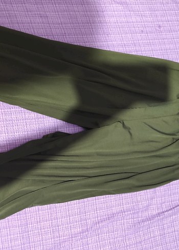 Yeşil Drapeli Tulum - Görsel 3