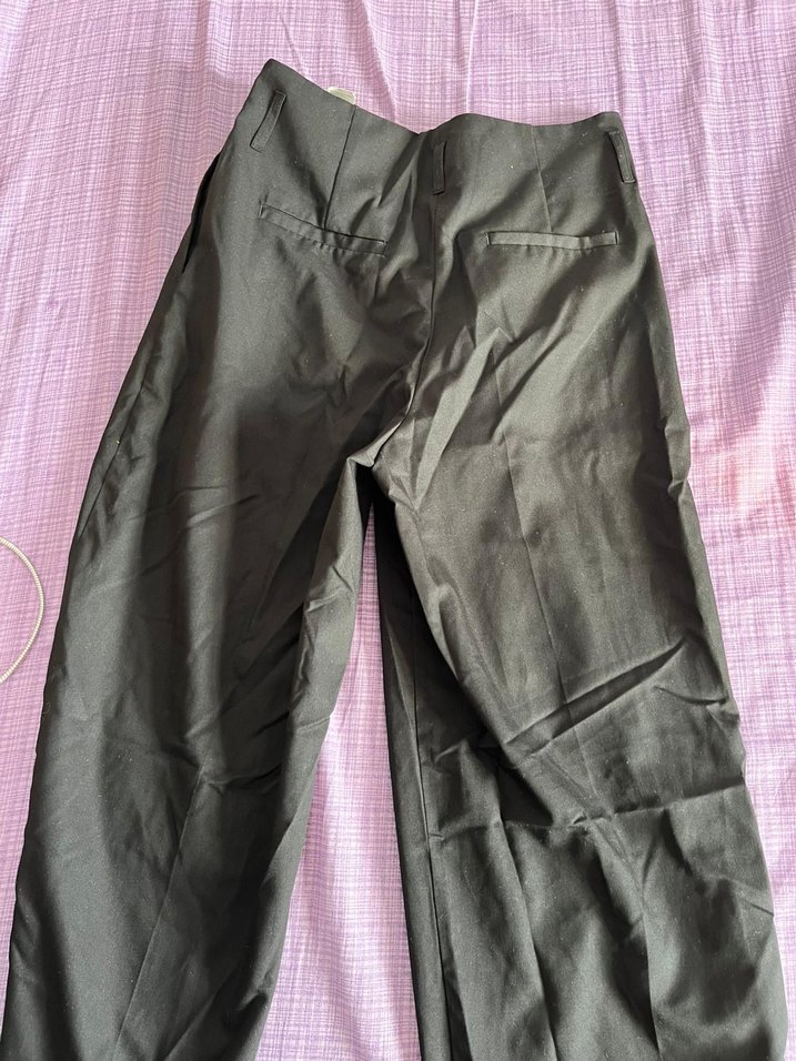 Kadın siyah Pilili Regular Fit Kumaş Pantolon - Görsel 4