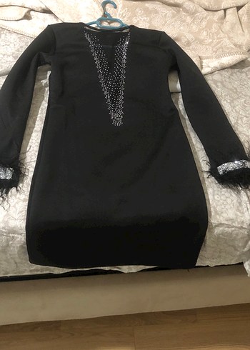 Uzun Kollu Siyah Kadın Gece Elbisesi - Görsel 2