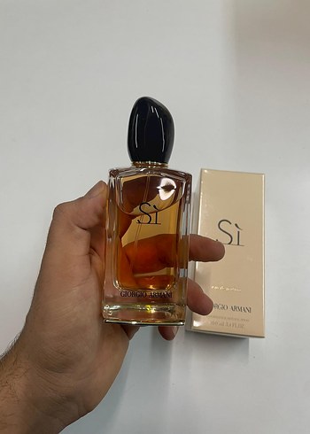 Giorgio Armani Si Kadın Parfümü 100 ml