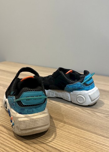 Adidas Adidas gamer 32 numara orijinal spor ayakkabı