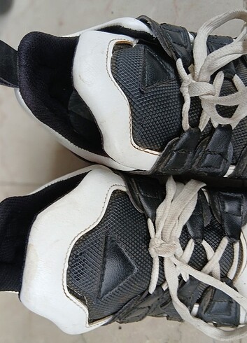 Spor ayakkabı - Görsel 2