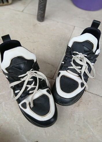 Spor ayakkabı - Görsel 3