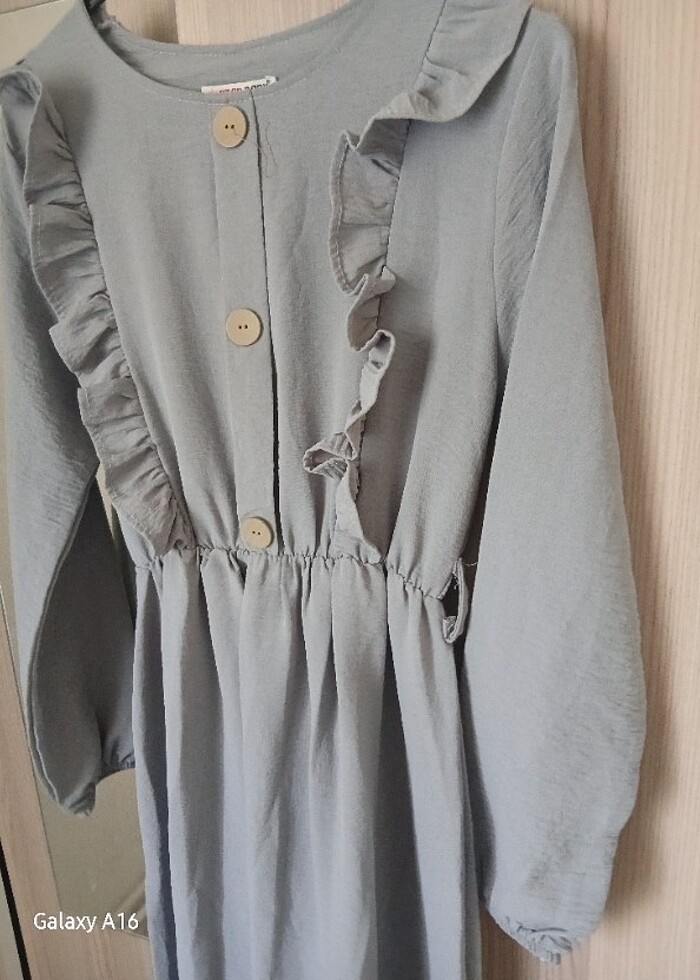 Elbise ve şal üstünde - Görsel 2