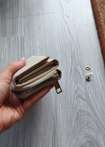 bej renk Deri Fermuarlı Kadın Cüzdanı - Görsel 2