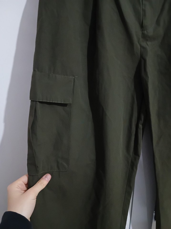 ZARA Haki Rahat Kesim Kadın Paraşüt Pantolon - Görsel 5