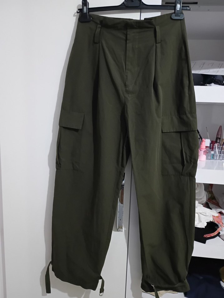 ZARA Haki Rahat Kesim Kadın Paraşüt Pantolon - Görsel 3