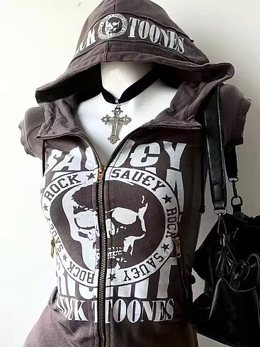Y2K Grunge Skull Hoodie