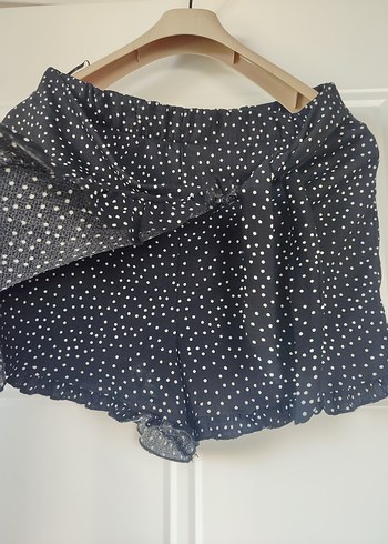 LC Waikiki Siyah Puantiyeli Fırfırlı Mini Şort Etek