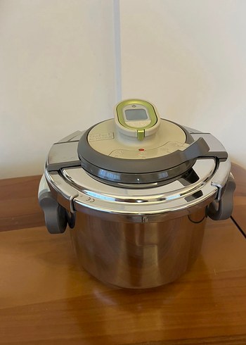 Tefal acticook zaman ayarlı dijital göstergeli düdüklü tencere