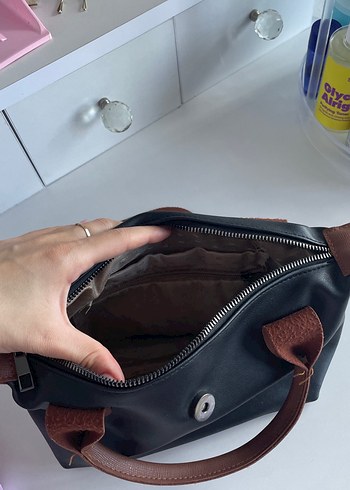 Beden kahverengi Renk Kahverengi Tokalı Minimalist Deri Kadın Çantası