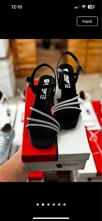 Zara Siyah Taşlı Stiletto