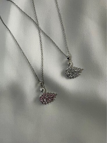 Çelik Swarovski Kuğu Kolye
