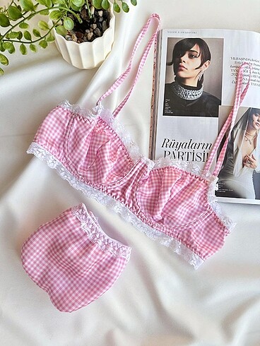 Diğer Pinterest Model Pembe Bralet Takım - 80B