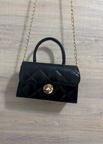 Zincir Detaylı Siyah Deri Kadın Çanta - Görsel 2