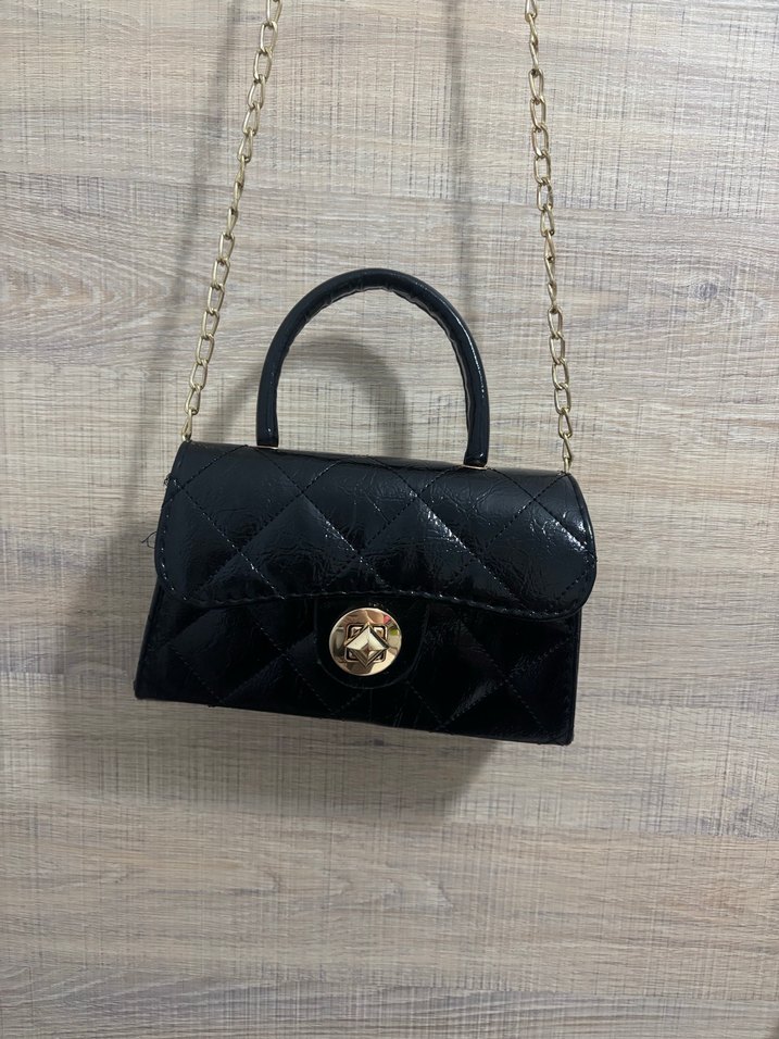 Zincir Detaylı Siyah Deri Kadın Çanta - Görsel 2