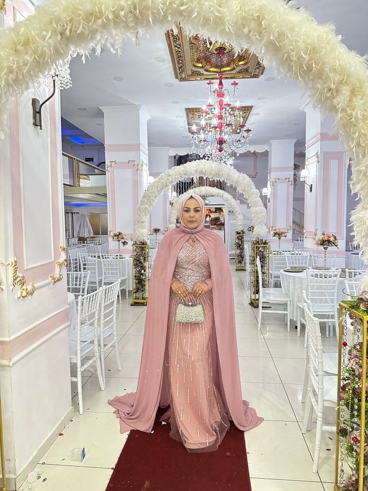 Pembe Uzun Kollu Drapeli Abiye Elbise fiyatı  40 42 beden - Görsel 4