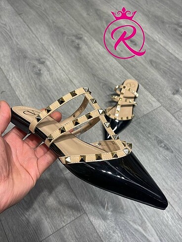 Valentino Valentino Siyah Rugan Terlik
